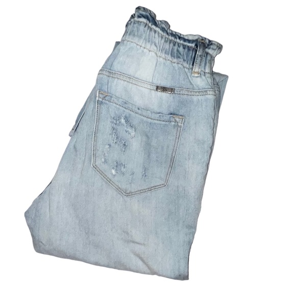 KANCAN HIGH RISE MOM JEANS SIZE 5/26 DISTRESSED / LIGHT / 90s Y2K Style NWOT - Picture 8 of 10
